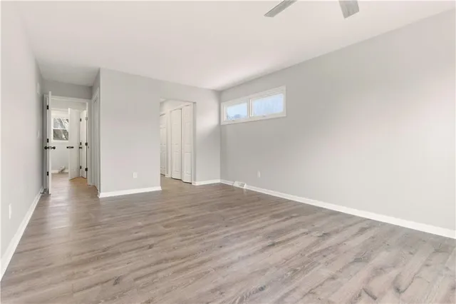 $379,000 | 68 Woodbridge Lane, Kansas City, MO 64145