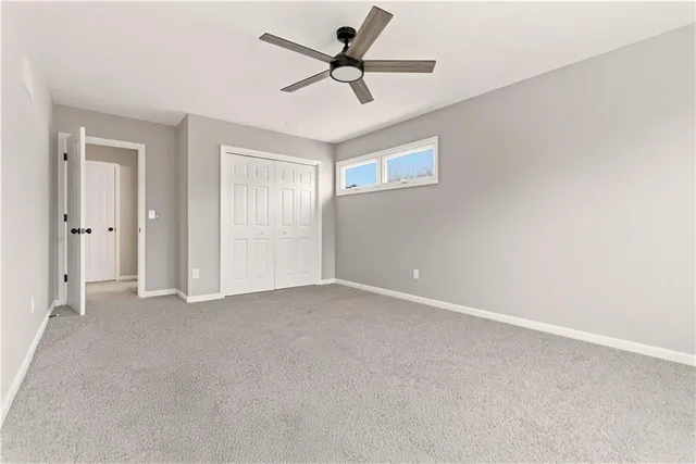 $379,000 | 68 Woodbridge Lane, Kansas City, MO 64145