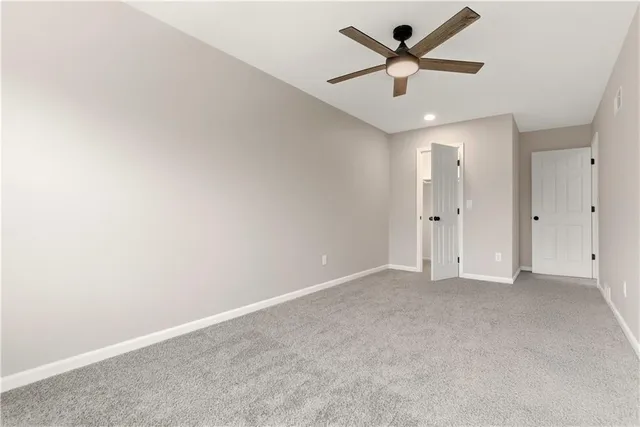 $379,000 | 68 Woodbridge Lane, Kansas City, MO 64145