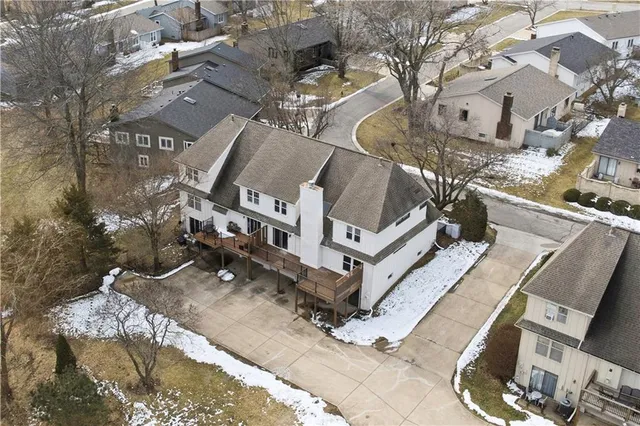 $379,000 | 68 Woodbridge Lane, Kansas City, MO 64145