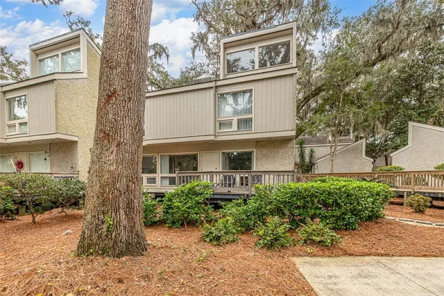 $460,000 | 413 Fairway Villas, St. Simons Island, GA 31522