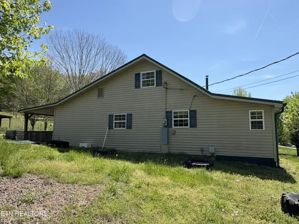 $215,000 | 232 Sallings Road, Luttrell, TN 37779
