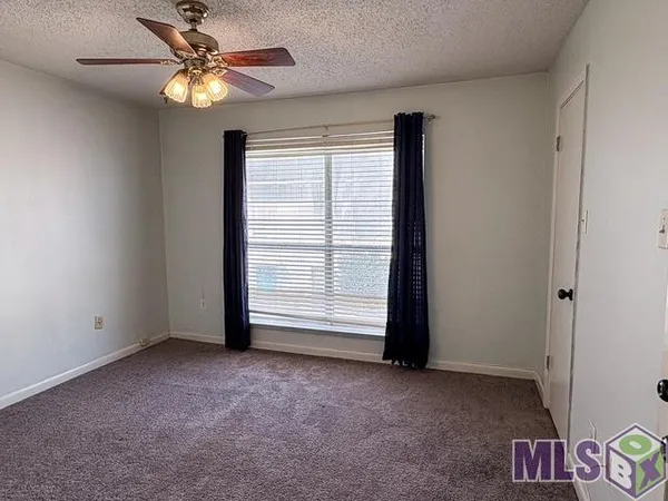 $1,050 | 8091 Bayou Fountain Avenue, Unit 703, Baton Rouge, LA 70820