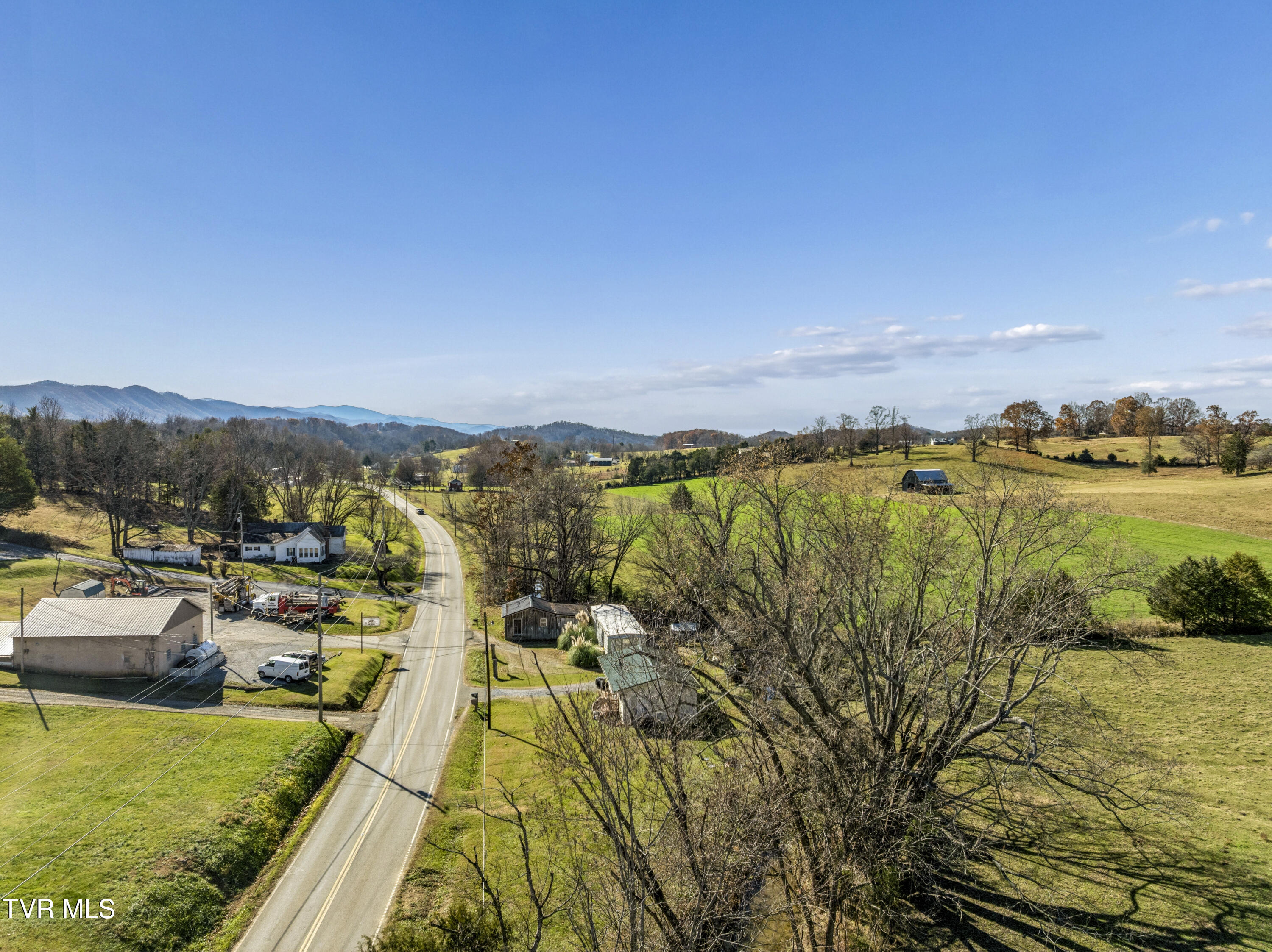 4420 Cherokee Road Jonesborough, TN 37659 - Photo 31 of 40 CherokeeRd-aerials-5