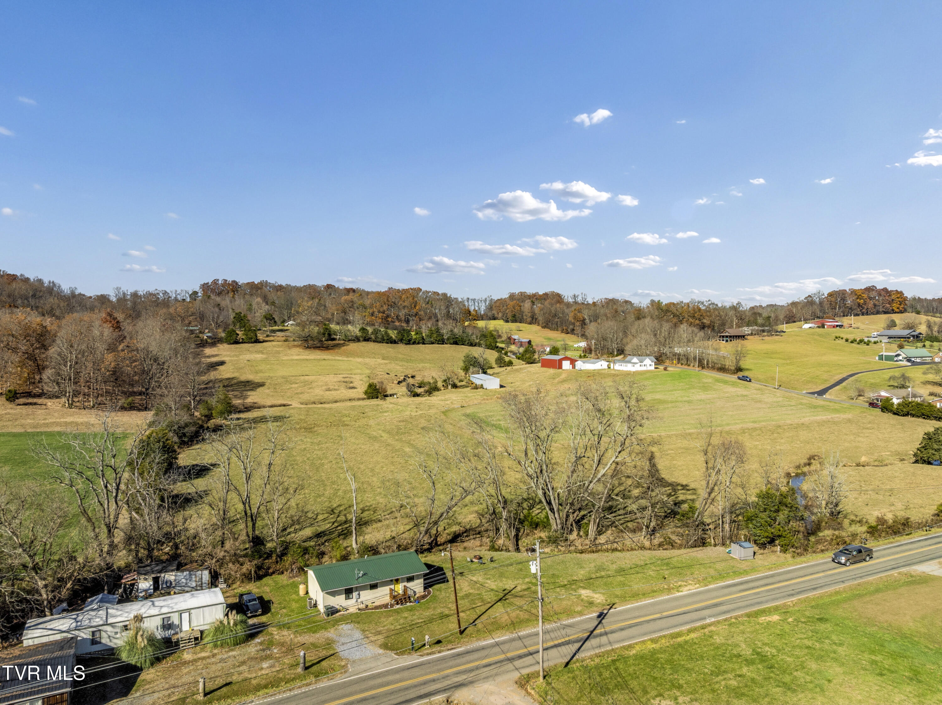 4420 Cherokee Road Jonesborough, TN 37659 - Photo 33 of 40 CherokeeRd-aerials-7