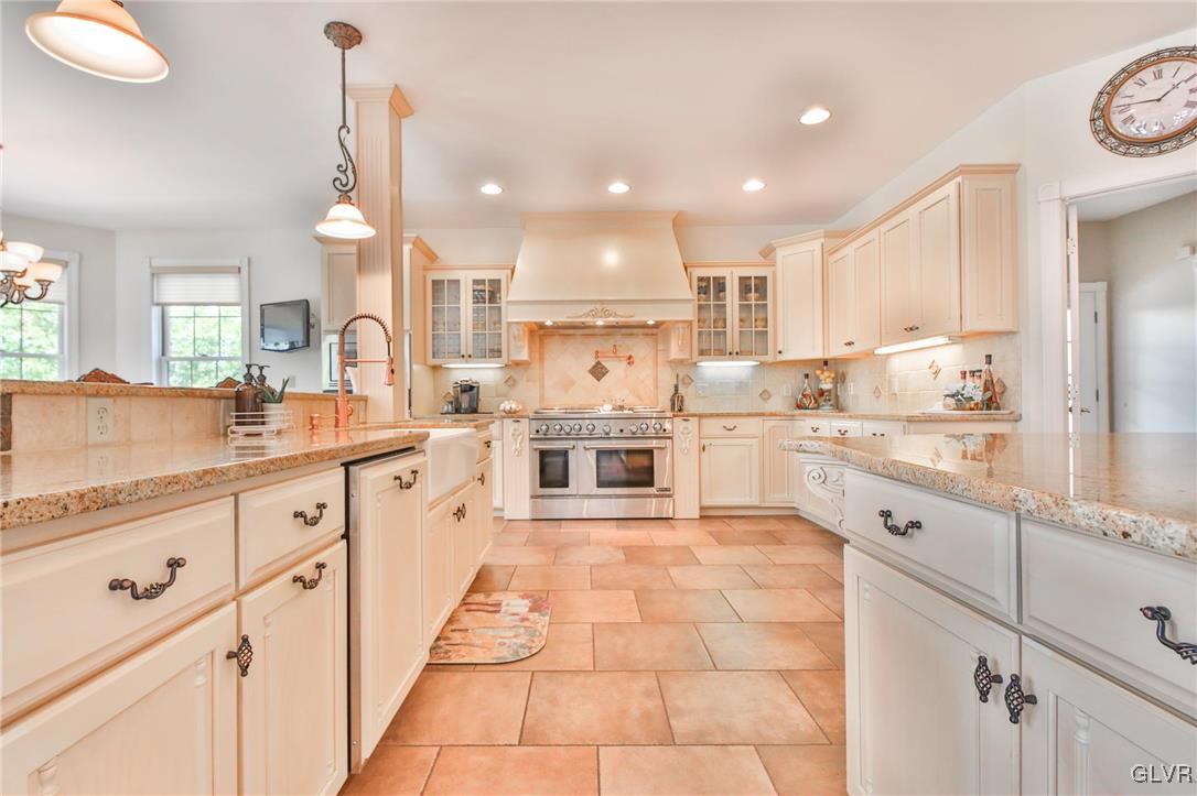 610 Ridge Road Bangor, PA 18013 - Photo 9 of 50 Gallery Image 9