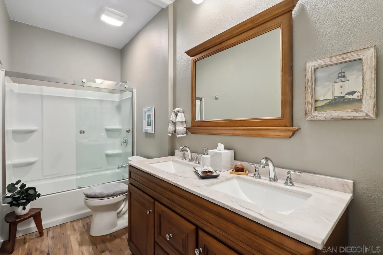 1783 Palomares Road Fallbrook, CA 92028 - Photo 20 of 40 a bathroom with a sink vanity granite and toilet