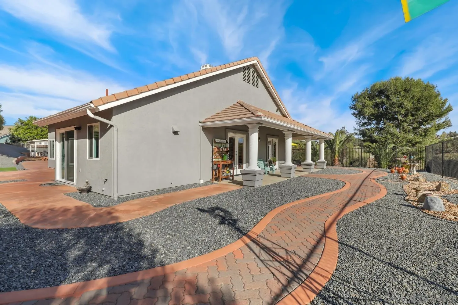 1783 Palomares Road Fallbrook, CA 92028 - Photo 26 of 40 a front view of a house with garden