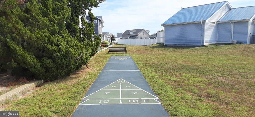 112 Pine Tree Road Ocean City, MD 21842 - Photo 8 of 19 Shuffle Board Court