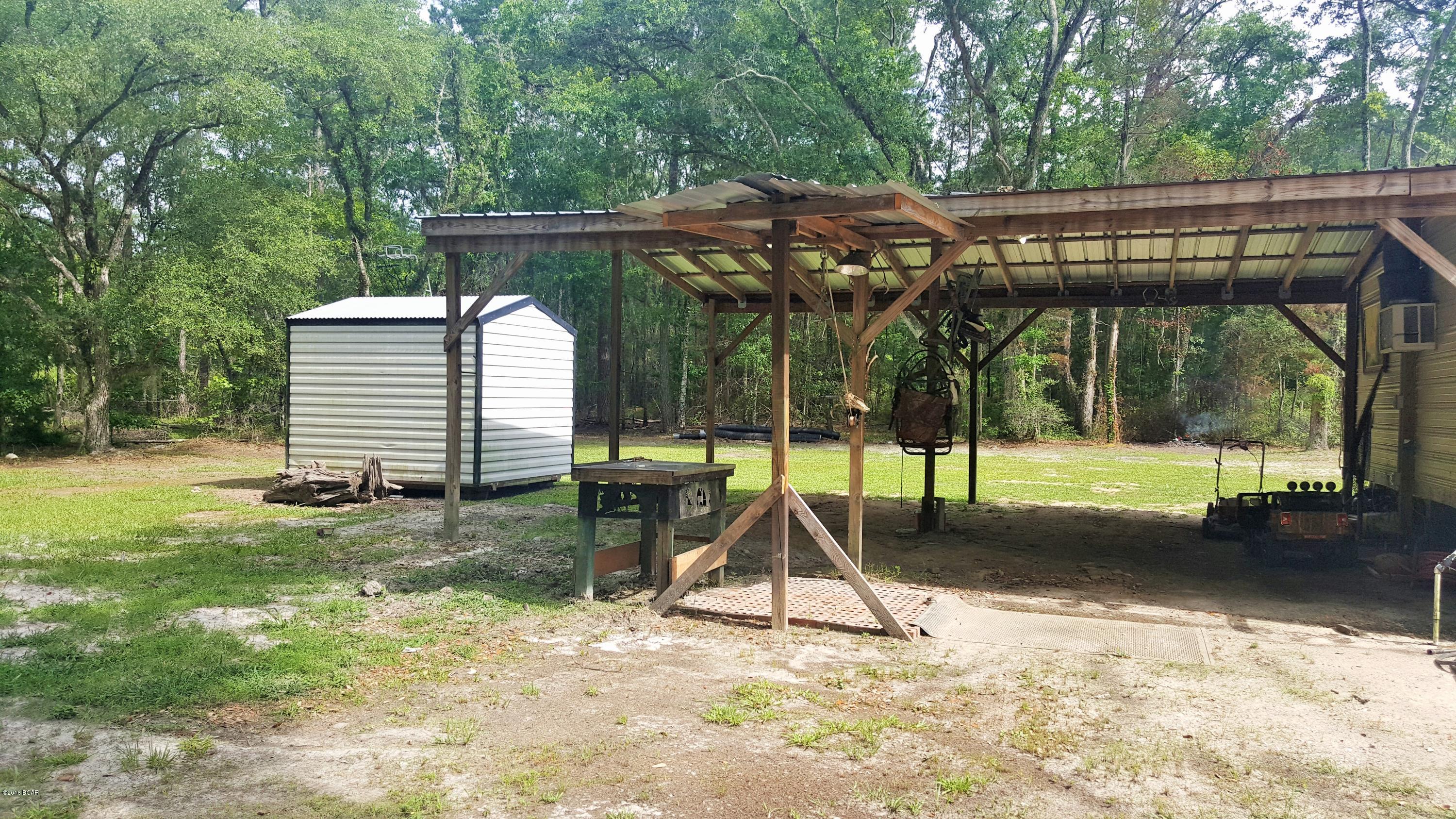 5172 Baxter Road Malone, FL 32445 - Photo 23 of 46 Gallery Image 23