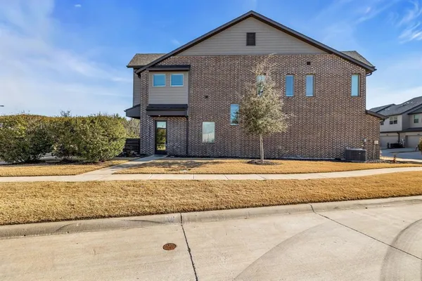 $2,899 | 7310 Concha Drive, Grand Prairie, TX 75054