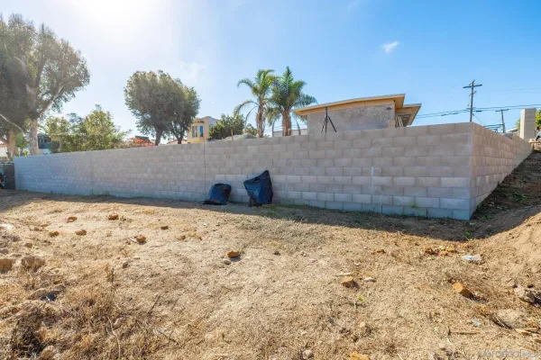 $429,900 | 230 Hoover Street, Oceanside, CA 92054