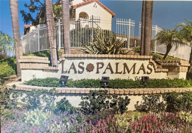 $529,888 | 23301 La Crescenta, Unit D, Mission Viejo, CA 92691