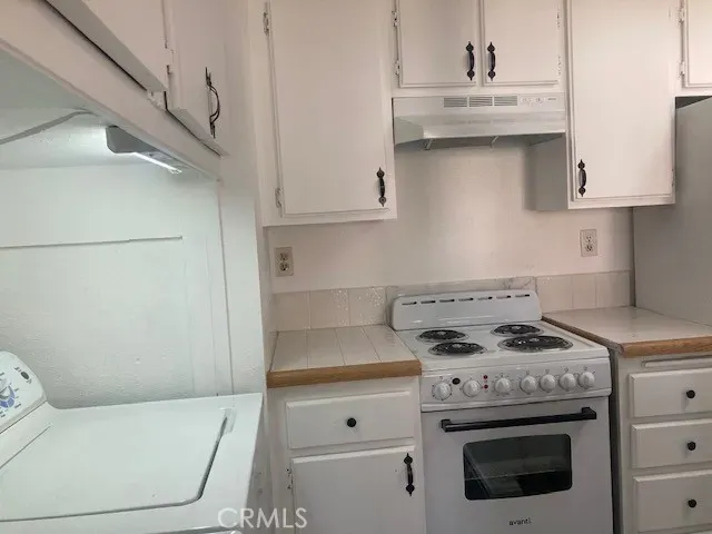 $529,888 | 23301 La Crescenta, Unit D, Mission Viejo, CA 92691