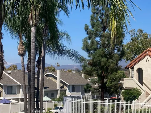 $529,888 | 23301 La Crescenta, Unit D, Mission Viejo, CA 92691