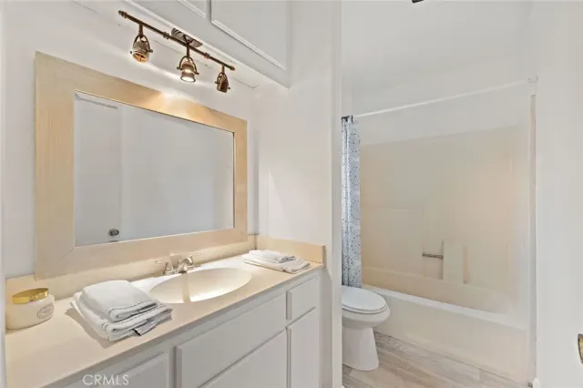 $529,888 | 23301 La Crescenta, Unit D, Mission Viejo, CA 92691