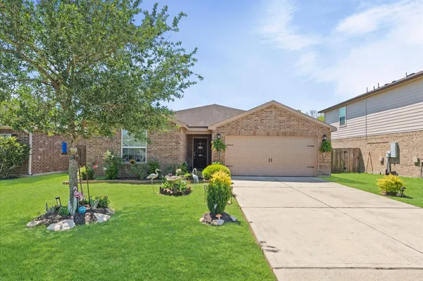 $268,000 | 405 Hawks View Drive, Texas City, TX 77568