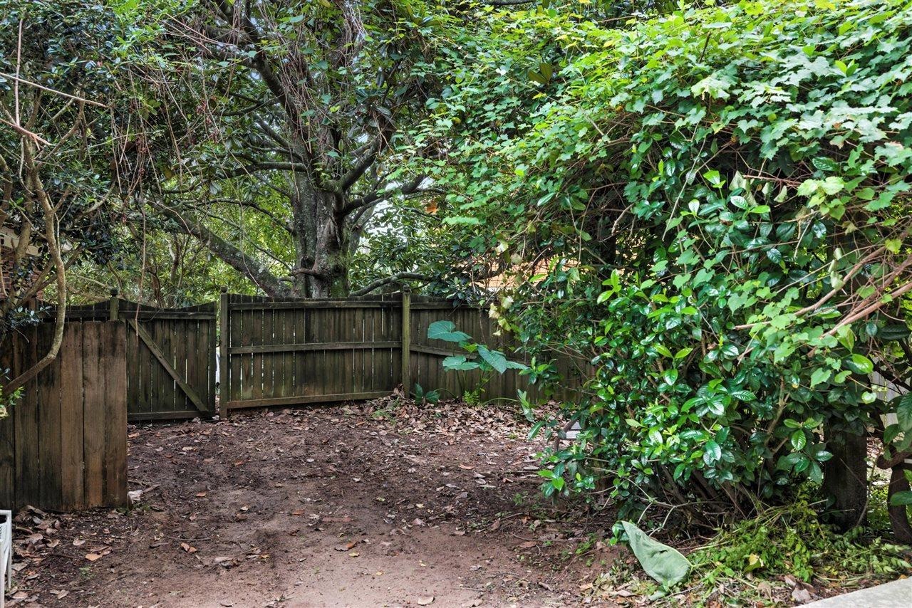 2780 Raintree Circle Tallahassee, FL 32308 - Photo 12 of 47 Gallery Image 12
