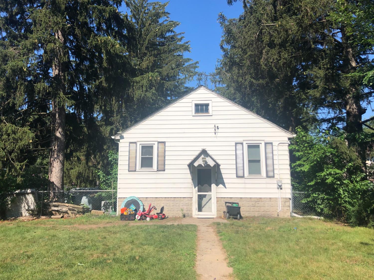 2925 Blake Road Portage, IN 46368 - Photo 2 of 12 1500x1124