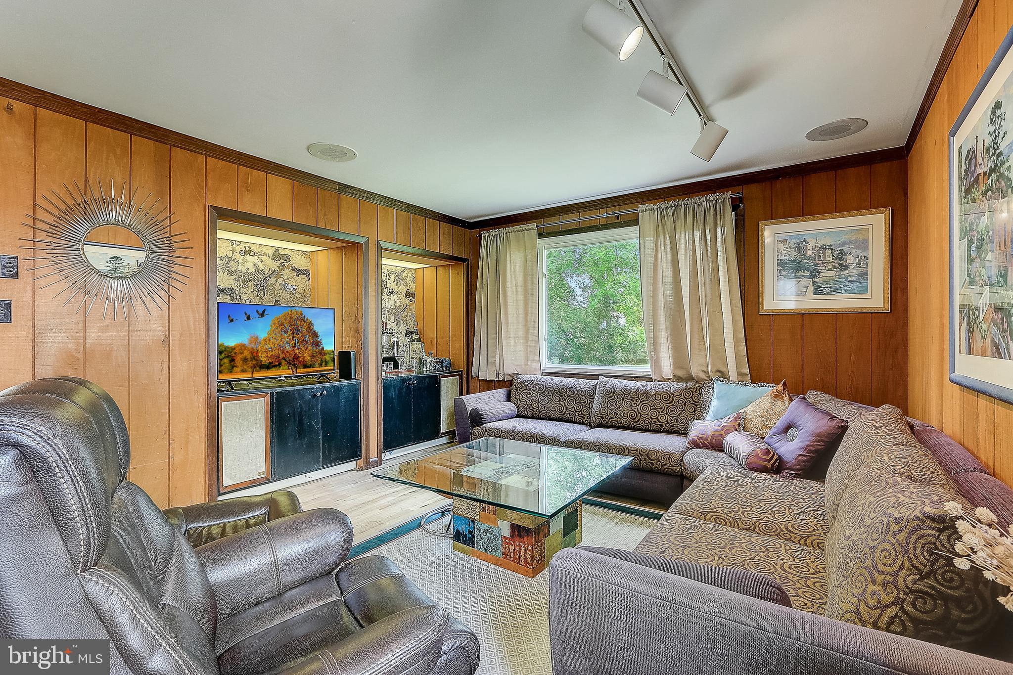 828 Milford Mill Road Baltimore, MD 21208 - Photo 7 of 52