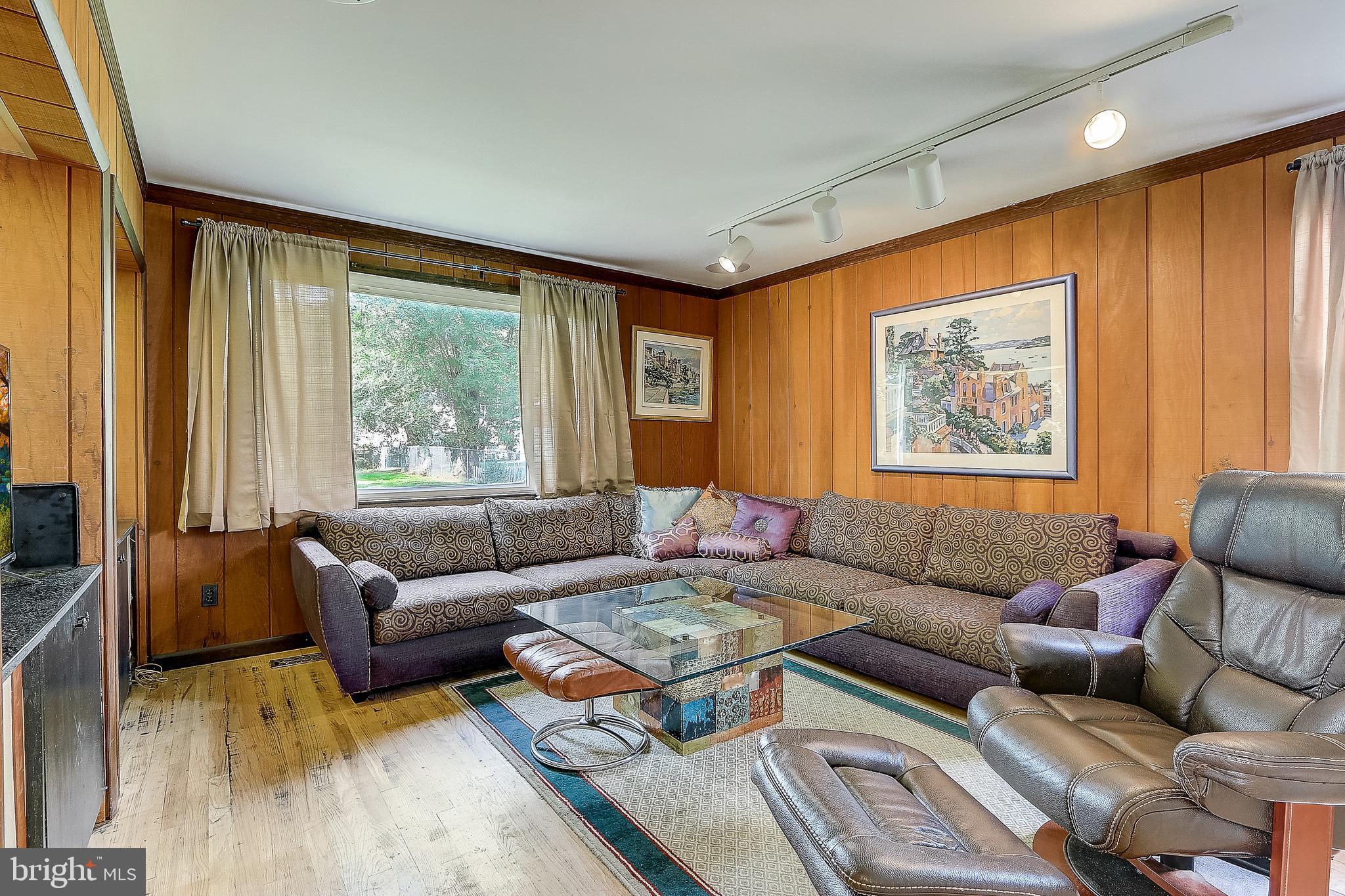 828 Milford Mill Road Baltimore, MD 21208 - Photo 8 of 52