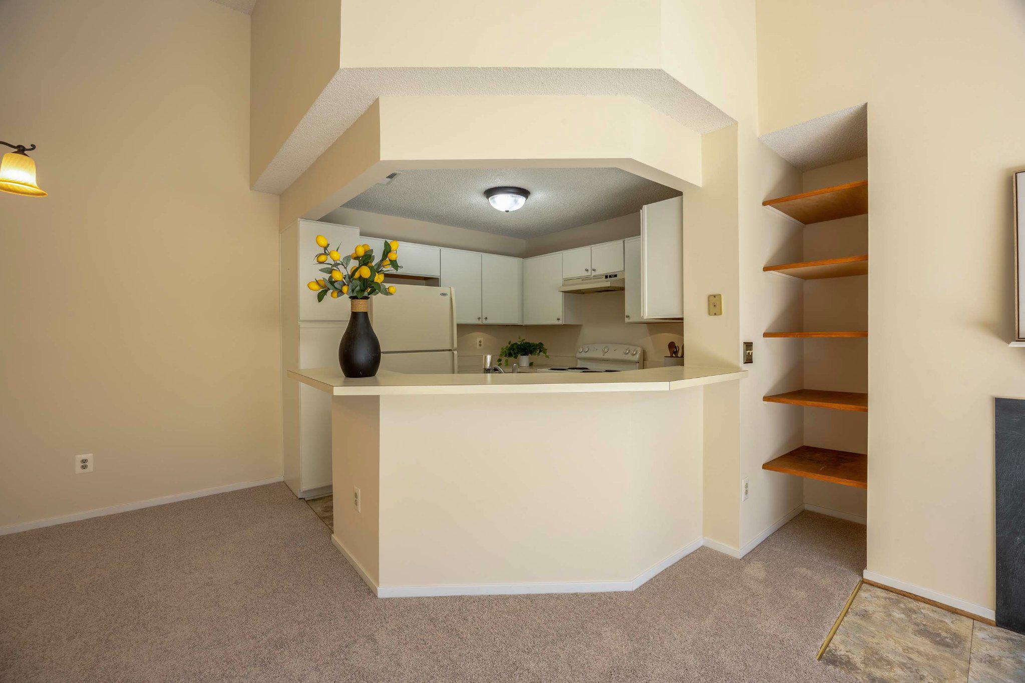 11703 Summerchase Circle, Unit B Reston, VA 20194 - Photo 10 of 22 Kitchen with breakfast bar