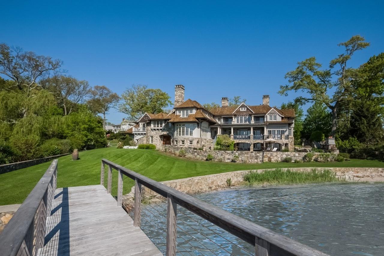 Waterfront Oasis