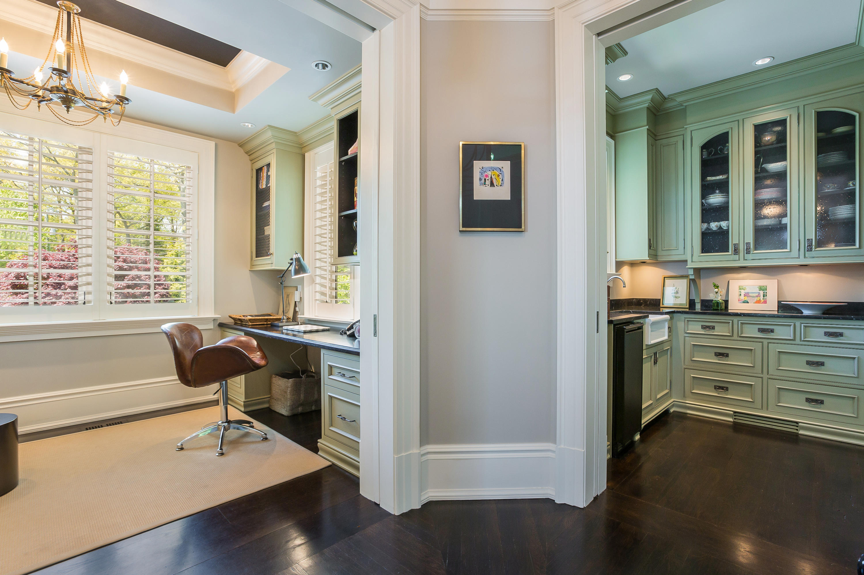 8 N Road Darien, CT 06820 - Photo 24 of 68 a room with furniture and windows