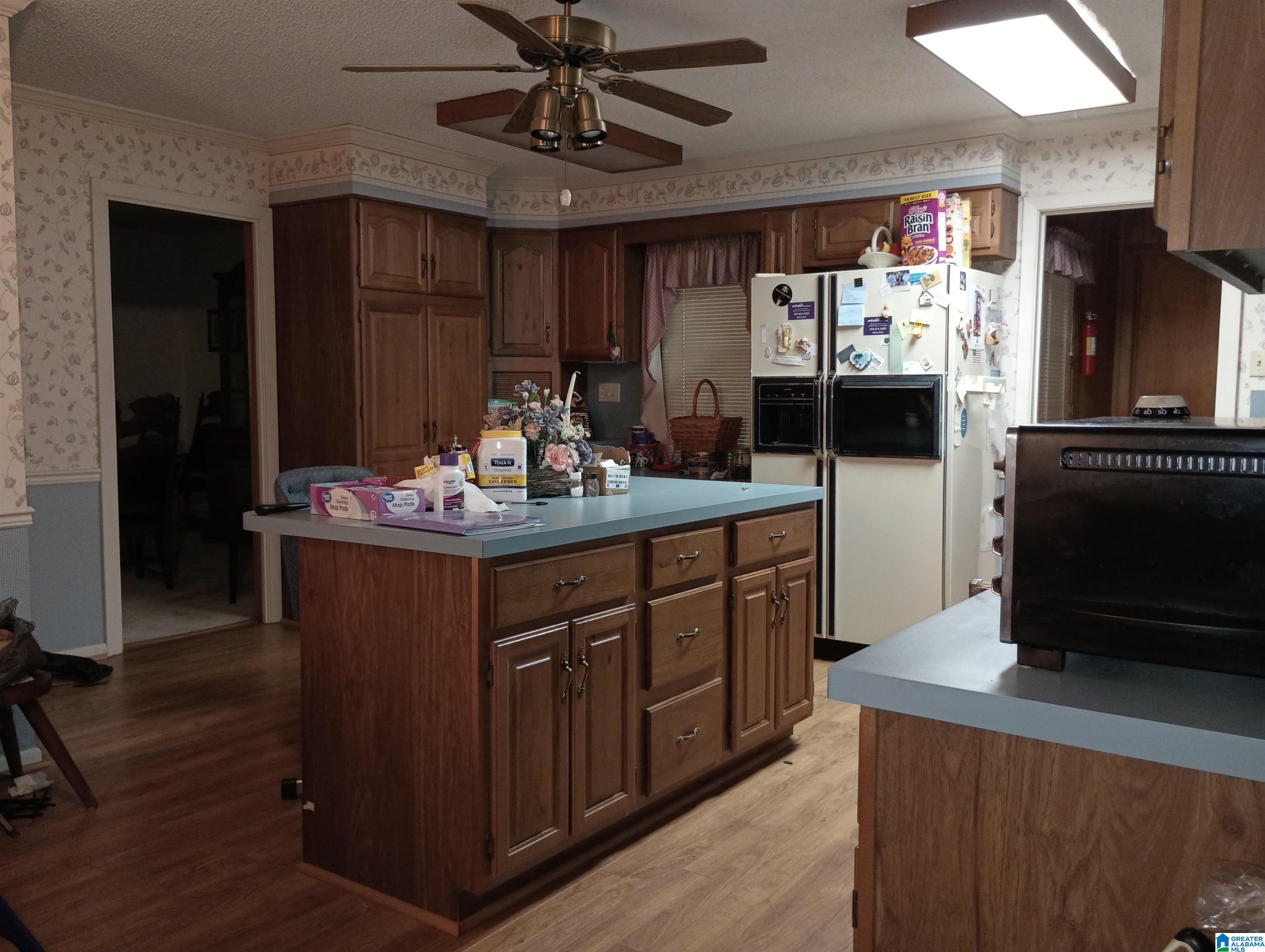 3904 Parkwood Road Bessemer, AL 35022 - Photo 15 of 31