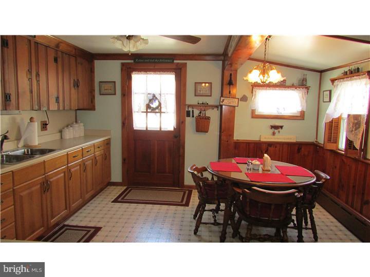 149 Walnut Street Spring City, PA 19475 - Photo 4 of 25