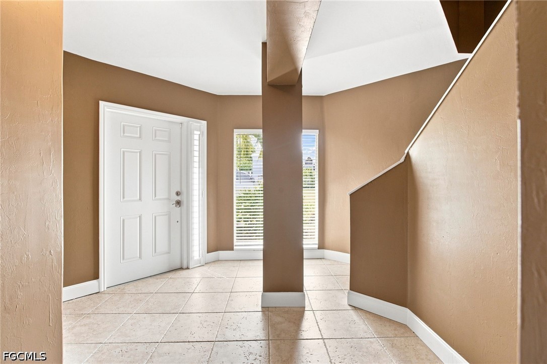 271 Lenell Road, Unit 4 Fort Myers Beach, FL 33931 - Photo 23 of 44 Gallery Image 23