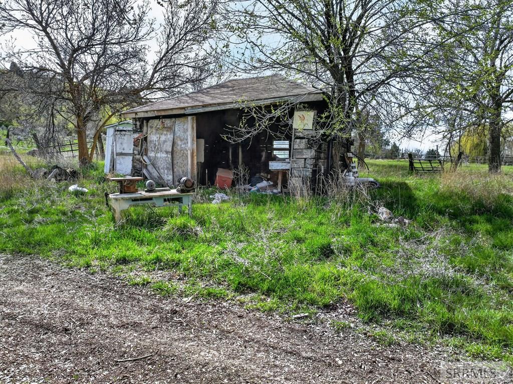 1268 North Old Highway 91 Inkom, ID 83245 - Photo 15 of 18