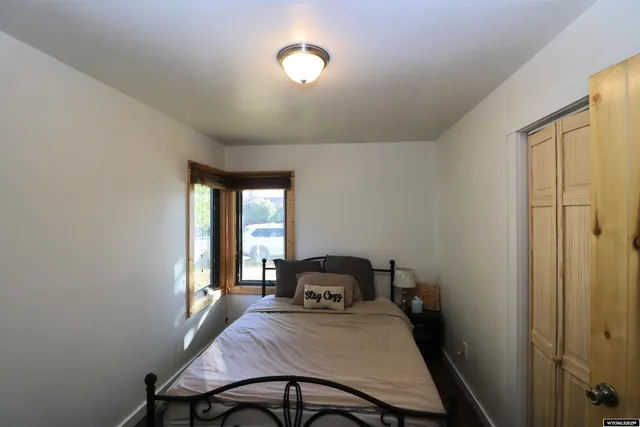 $345,000 | 560 Washington Street, Lander, WY 82520