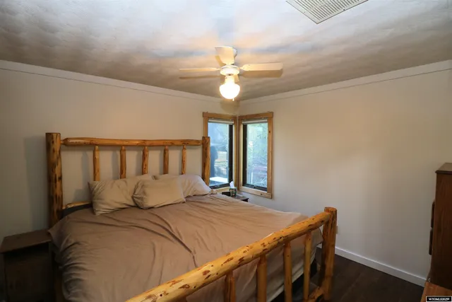 $345,000 | 560 Washington Street, Lander, WY 82520