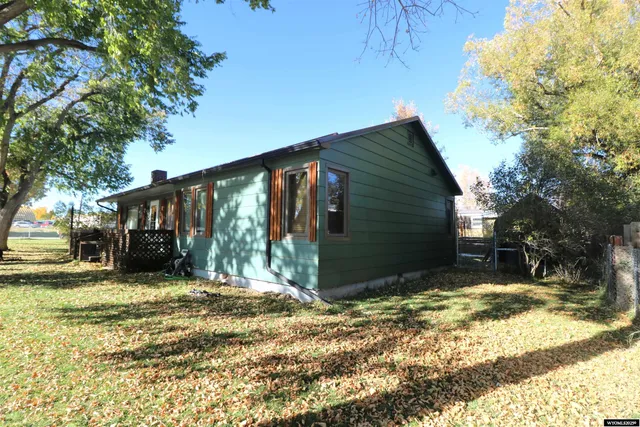 $345,000 | 560 Washington Street, Lander, WY 82520