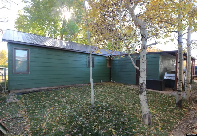 $345,000 | 560 Washington Street, Lander, WY 82520