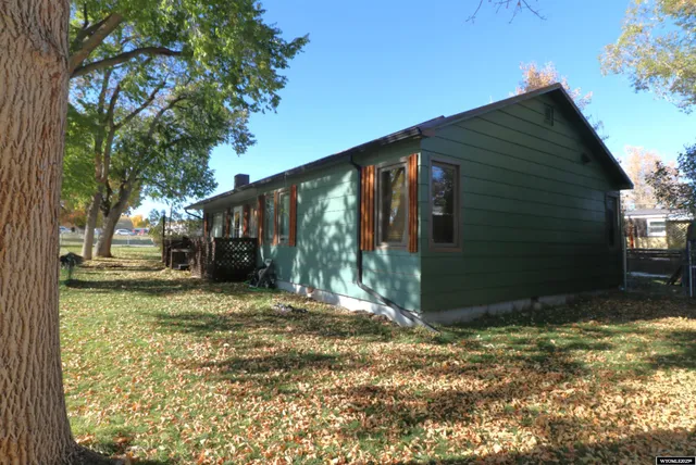 $345,000 | 560 Washington Street, Lander, WY 82520