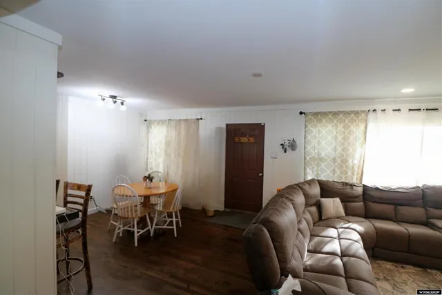 $345,000 | 560 Washington Street, Lander, WY 82520