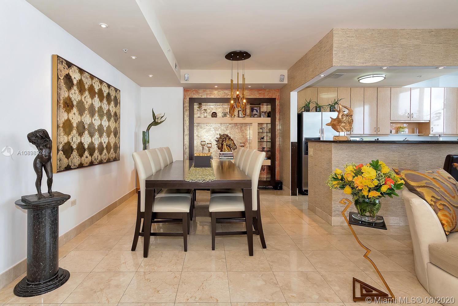 801 Brickell Key Boulevard, Unit PH8 Miami, FL 33131 - Photo 5 of 31