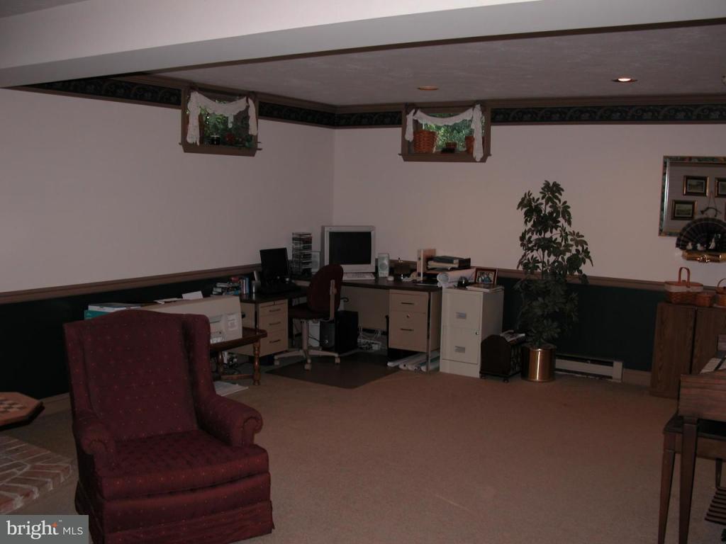 172 Ridge Avenue, Unit 4 Ephrata, PA 17522 - Photo 18 of 24 Gallery Image 18