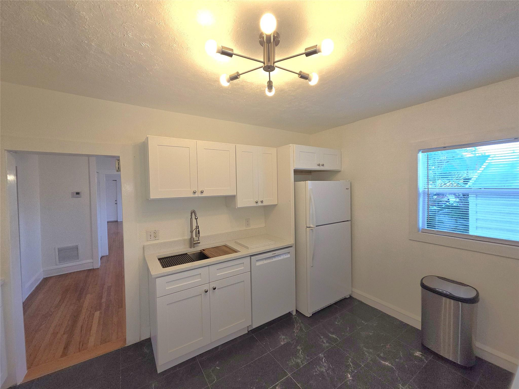 414 Ardmore Road West Palm Beach, FL 33401 - Photo 7 of 24 Photo 7