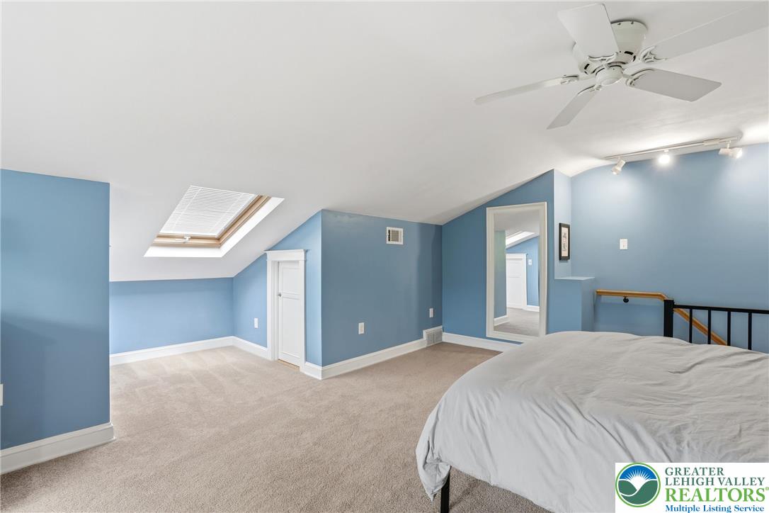 1670 Lindberg Road Bethlehem, PA 18020 - Photo 15 of 29 Gallery Image 15