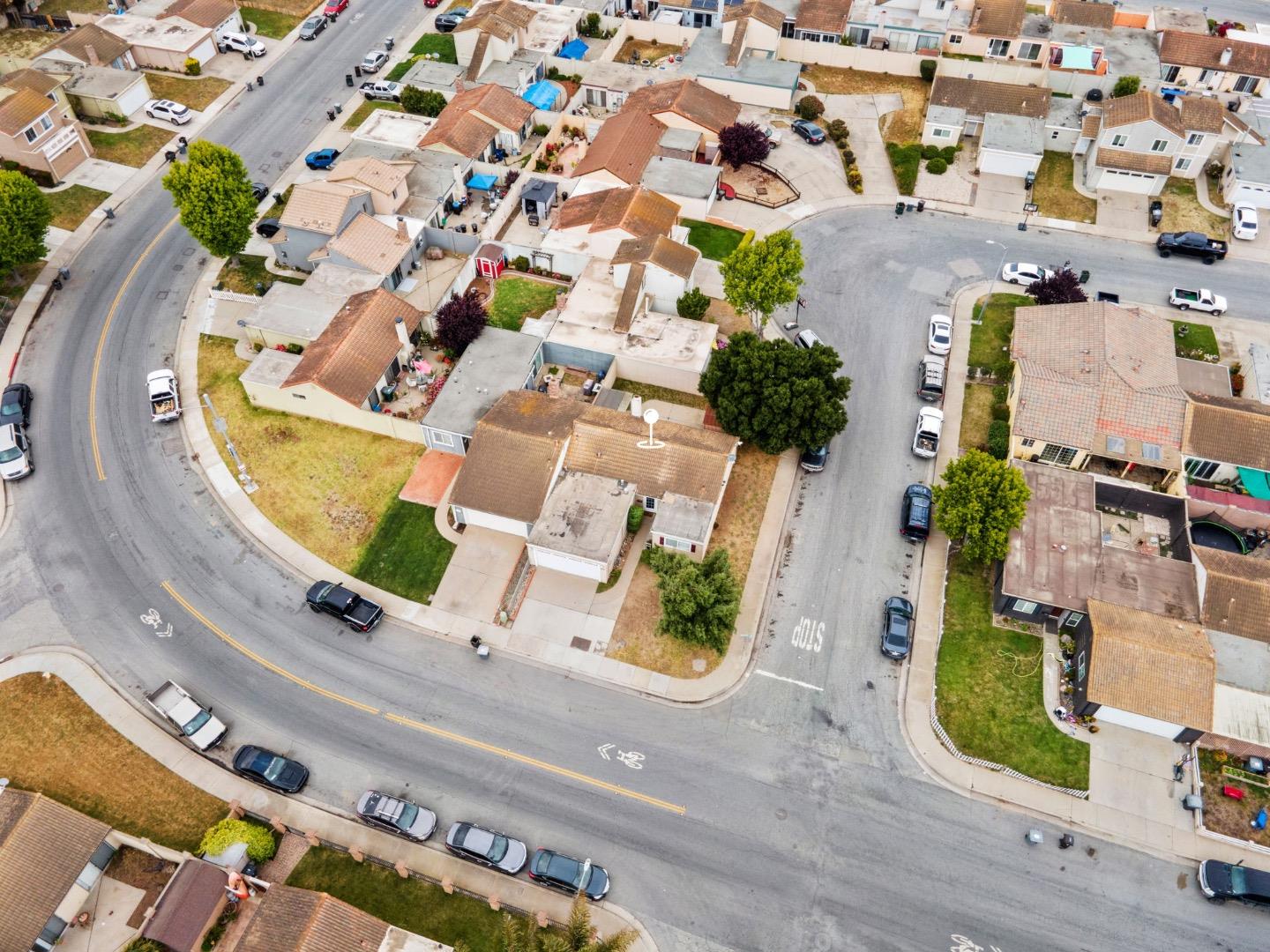 1604 Cherokee Drive Salinas, CA 93906 - Photo 22 of 22 an aerial view of a balcony with chairs