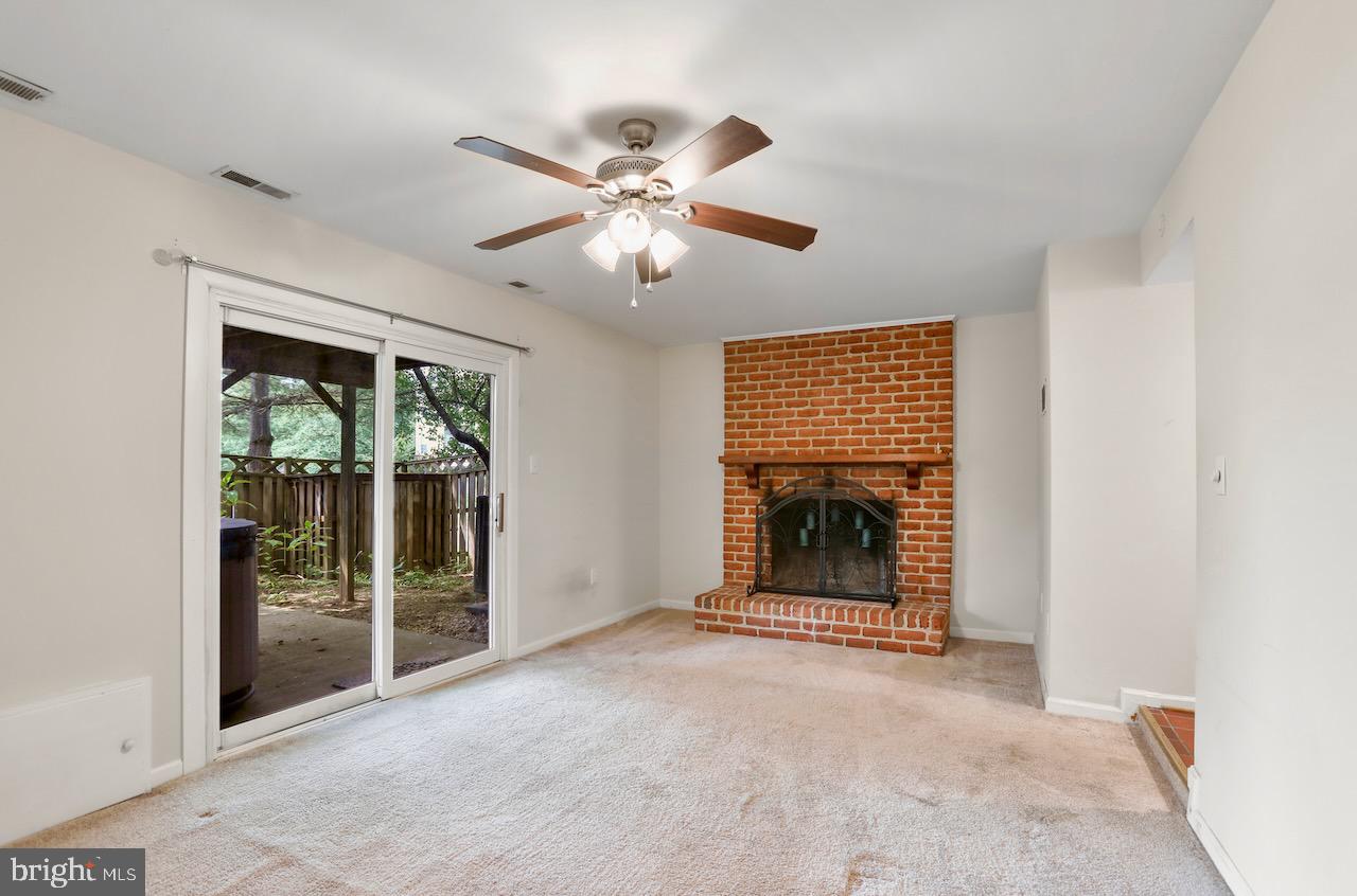 8029 Hollow Reed Court Frederick, MD 21701 - Photo 3 of 23 Gallery Image 3