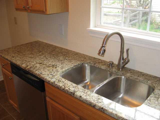 6548 Rushing River Noblesville, IN 46062 - Photo 12 of 20 Gallery Image 12