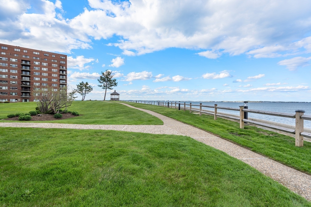 1 Seal Harbor Road, Unit 300 Winthrop, MA 02152 - Photo 36 of 39