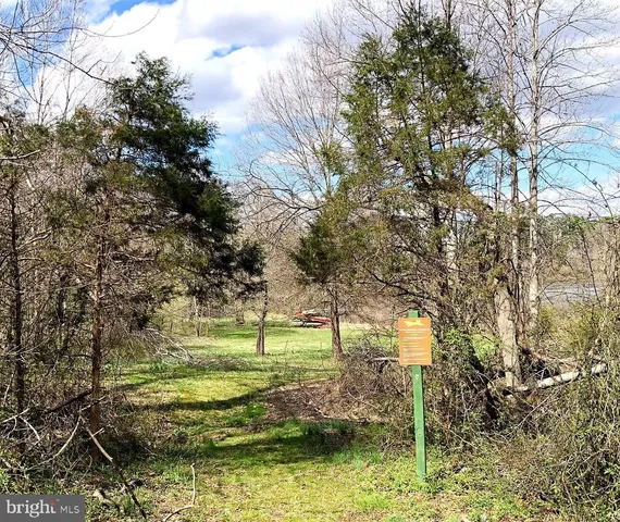 $560,000 | 10746 Greenbriar Lane, Spotsylvania, VA 22553