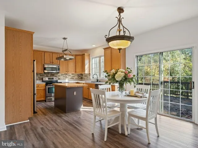 $560,000 | 10746 Greenbriar Lane, Spotsylvania, VA 22553