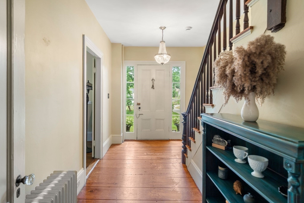 31 Broadway Hanover, MA 02339 - Photo 18 of 42