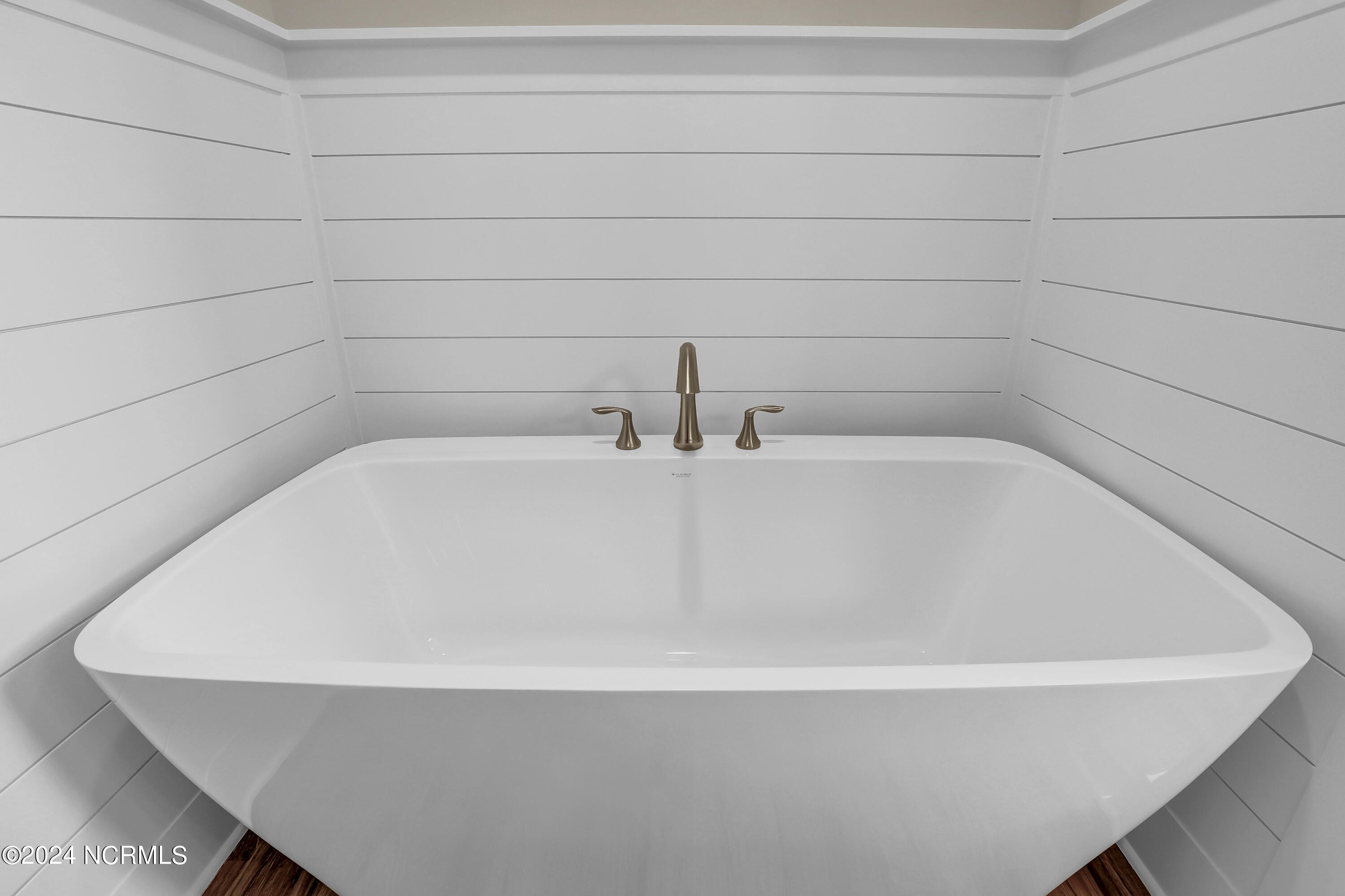 357 Talbert Drive Rocky Point, NC 28457 - Photo 14 of 37 6G8A4788